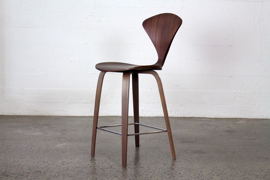 Cherner stool wooden legs