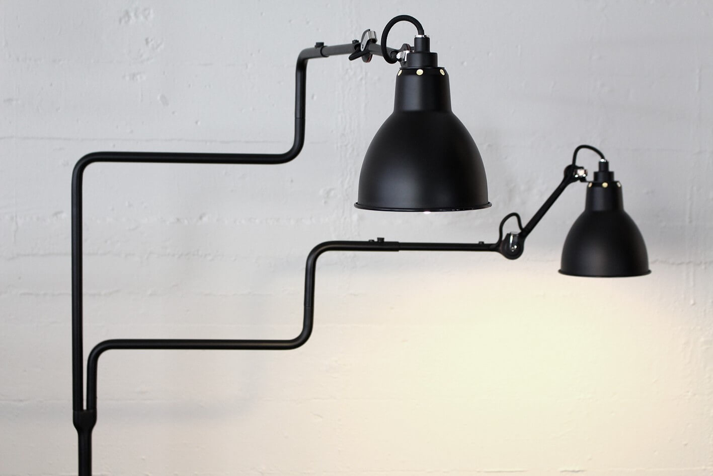 DCW Lampe Gras 411 double