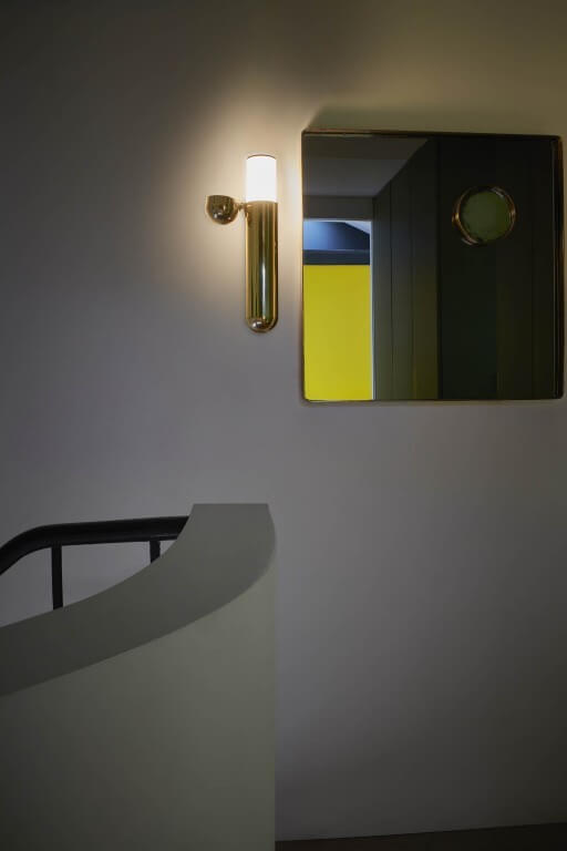 DCW ISP wall light