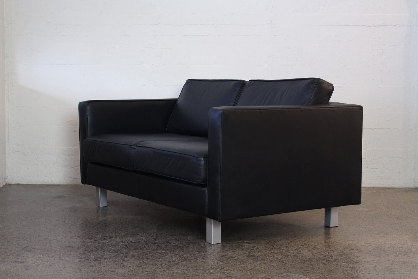 Bromhead vintage sofa