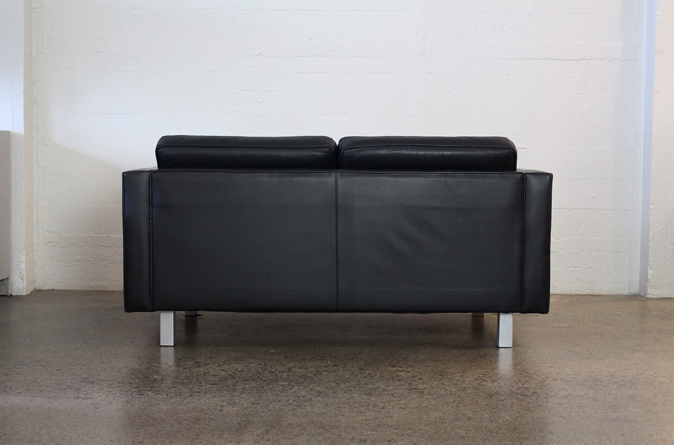 Bromhead vintage sofa