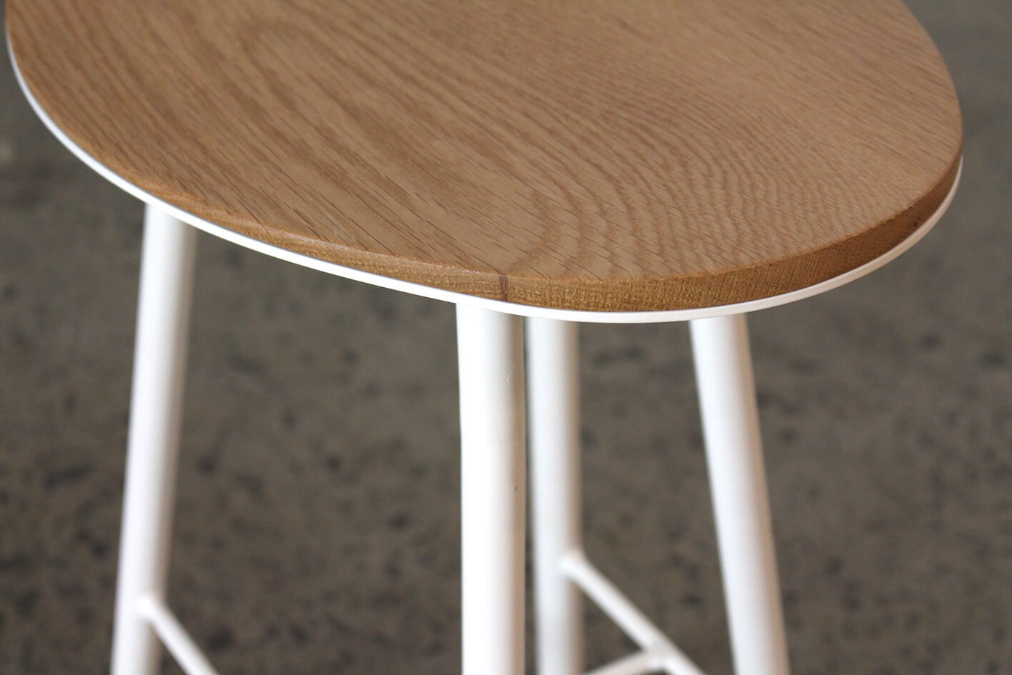 Atelier Jones Perret stool