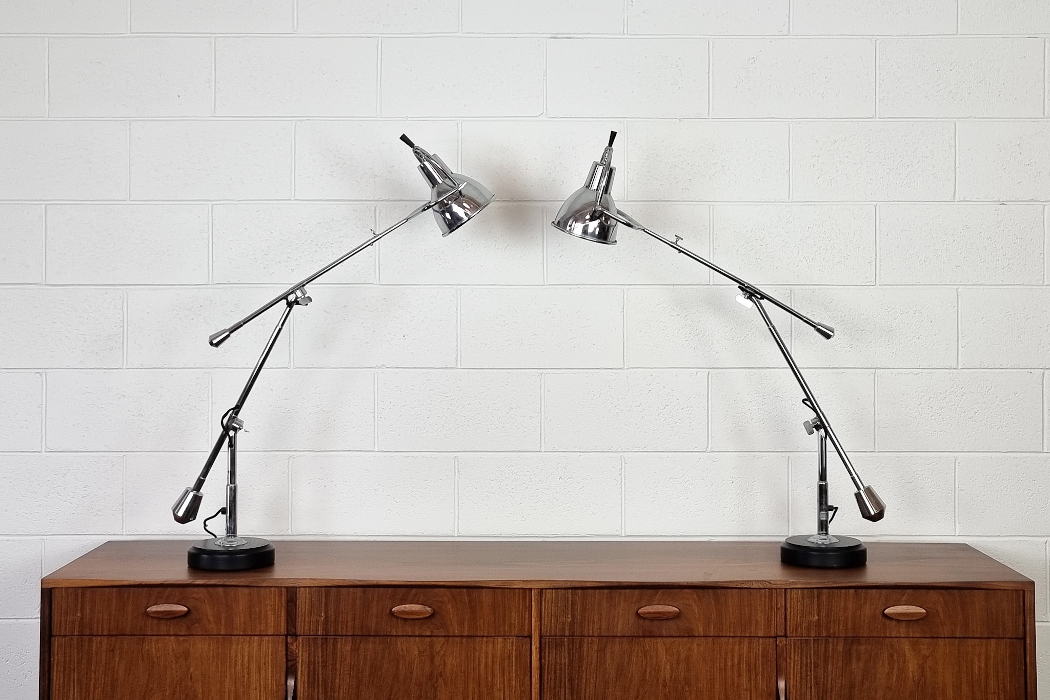 Pair of Studio Italia Large chrome anglepoise lamps.