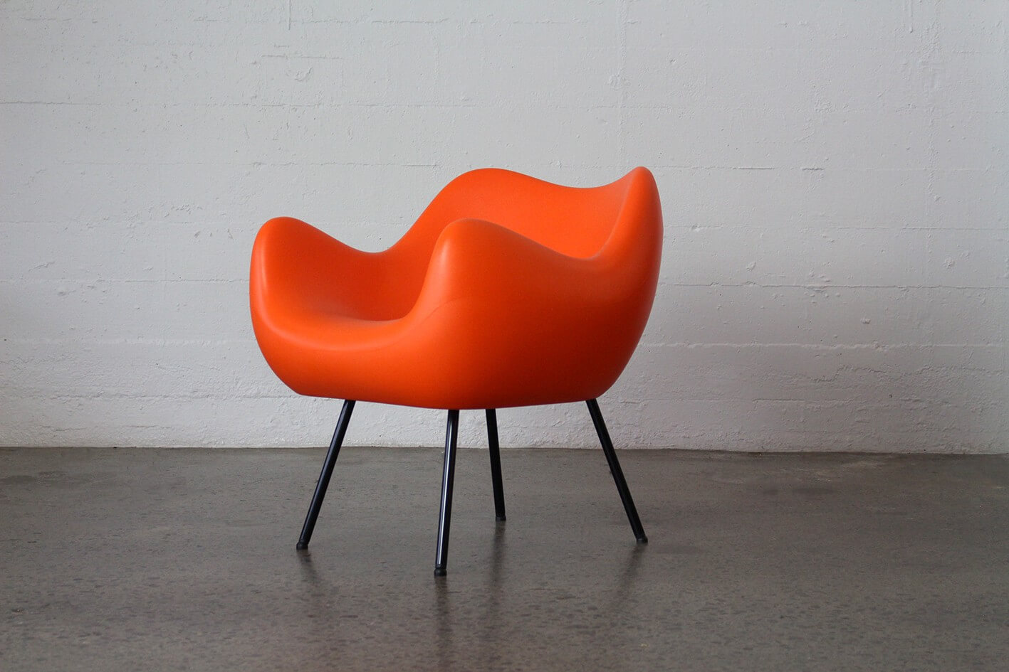 VZOR RM 58 Matte chair - White only