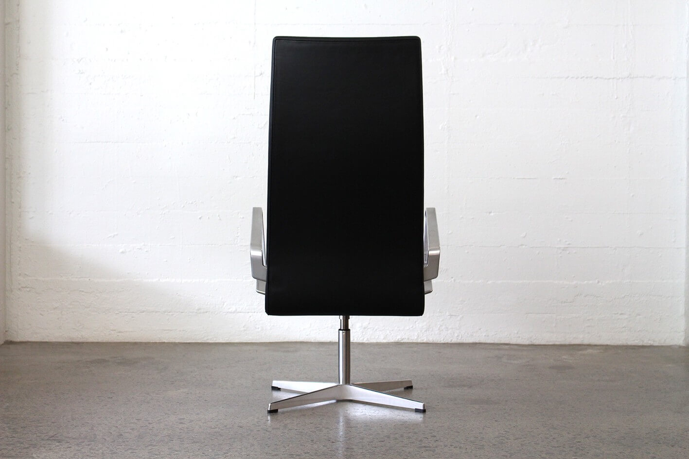 Arne Jacobsen Oxford chair