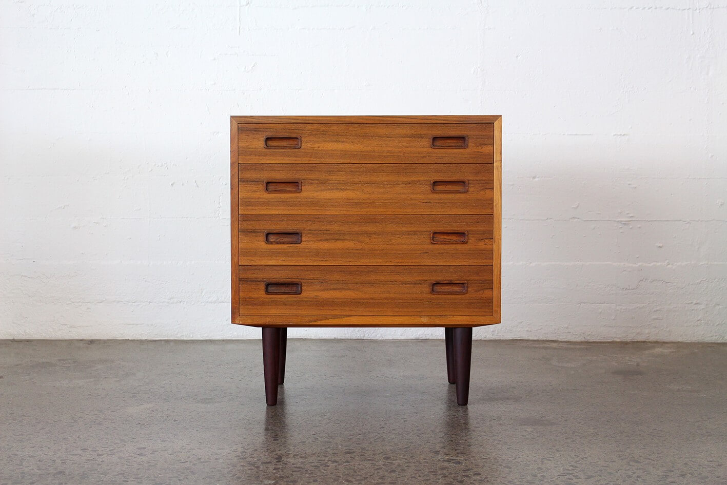 Chests, Cabinet & Bookshelves